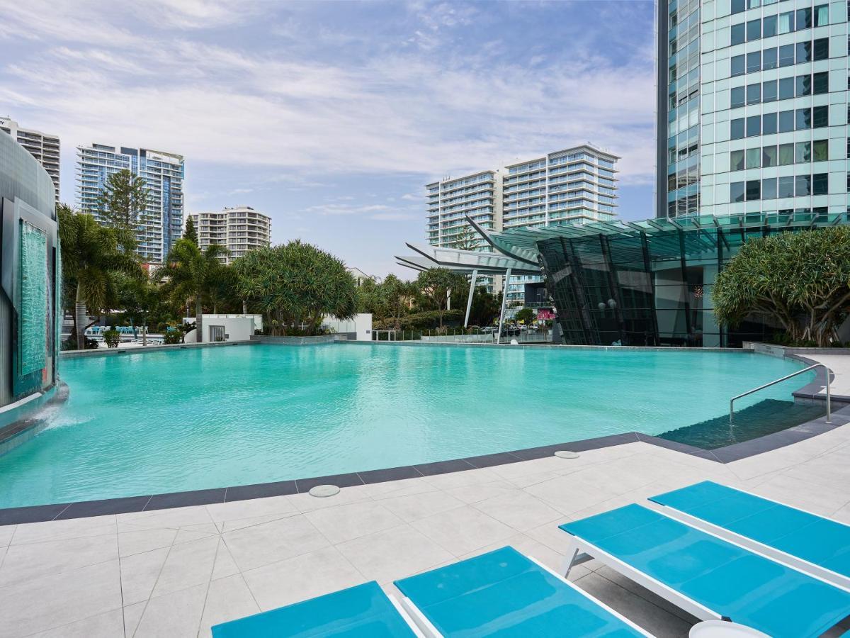 Serain Residences On 9 Hamilton Avenue Gold Coast Kültér fotó