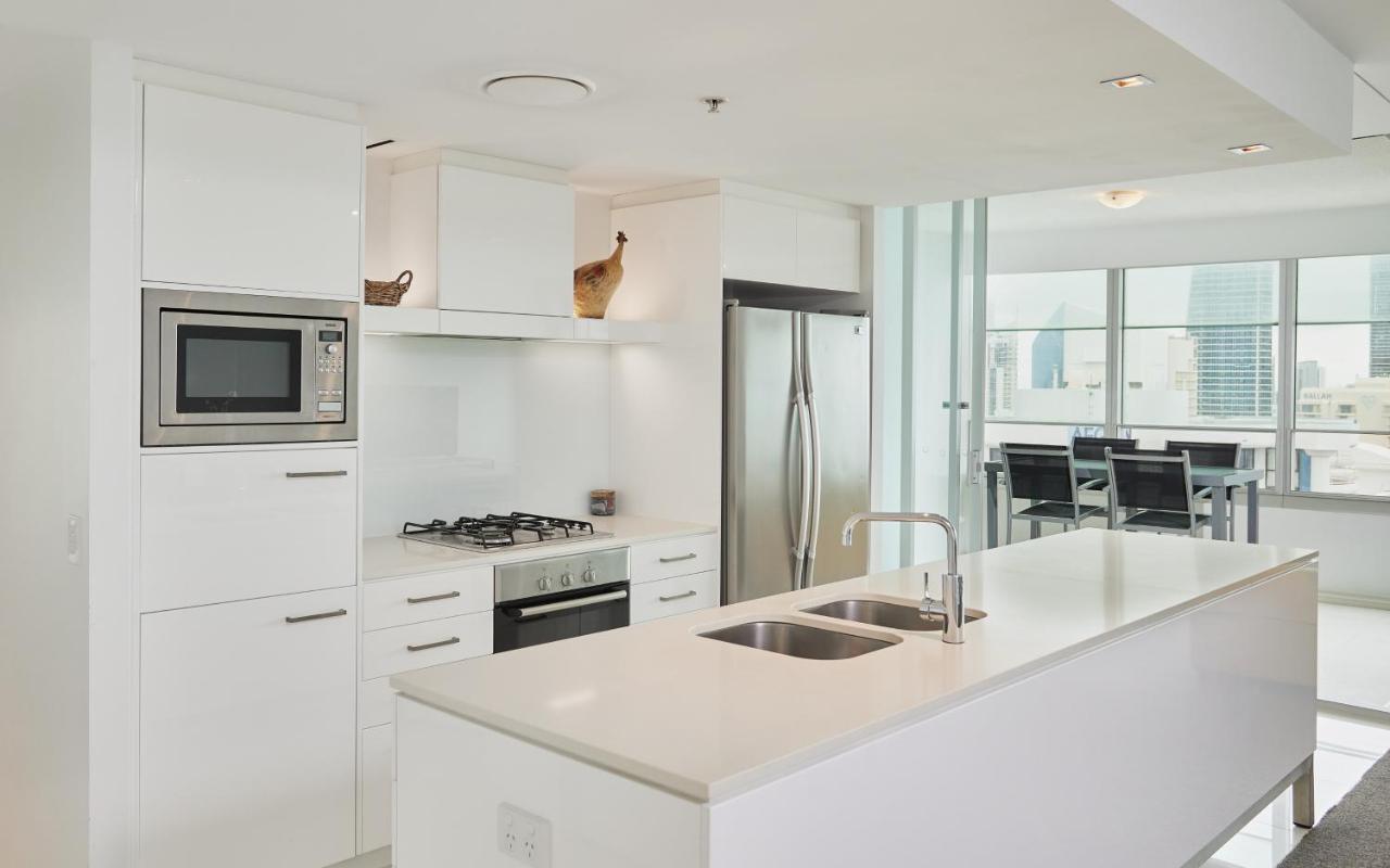 Serain Residences On 9 Hamilton Avenue Gold Coast Kültér fotó