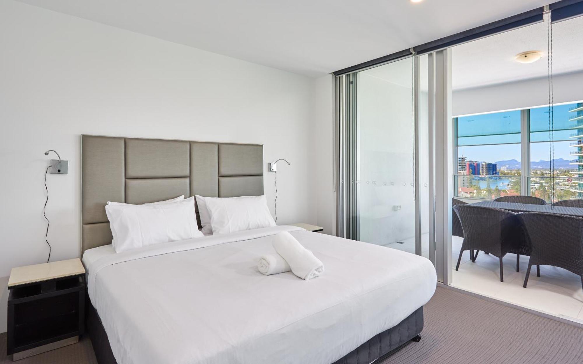 Serain Residences On 9 Hamilton Avenue Gold Coast Kültér fotó