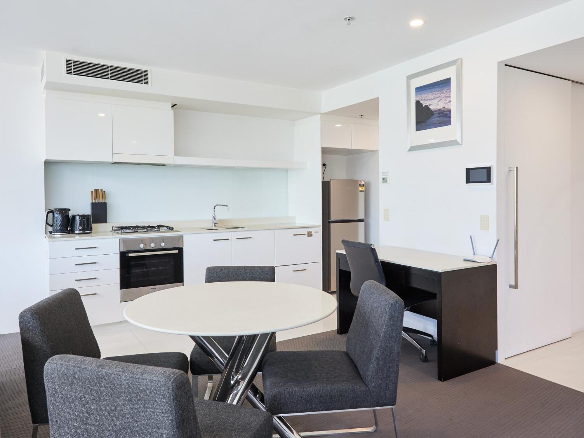 Serain Residences On 9 Hamilton Avenue Gold Coast Kültér fotó