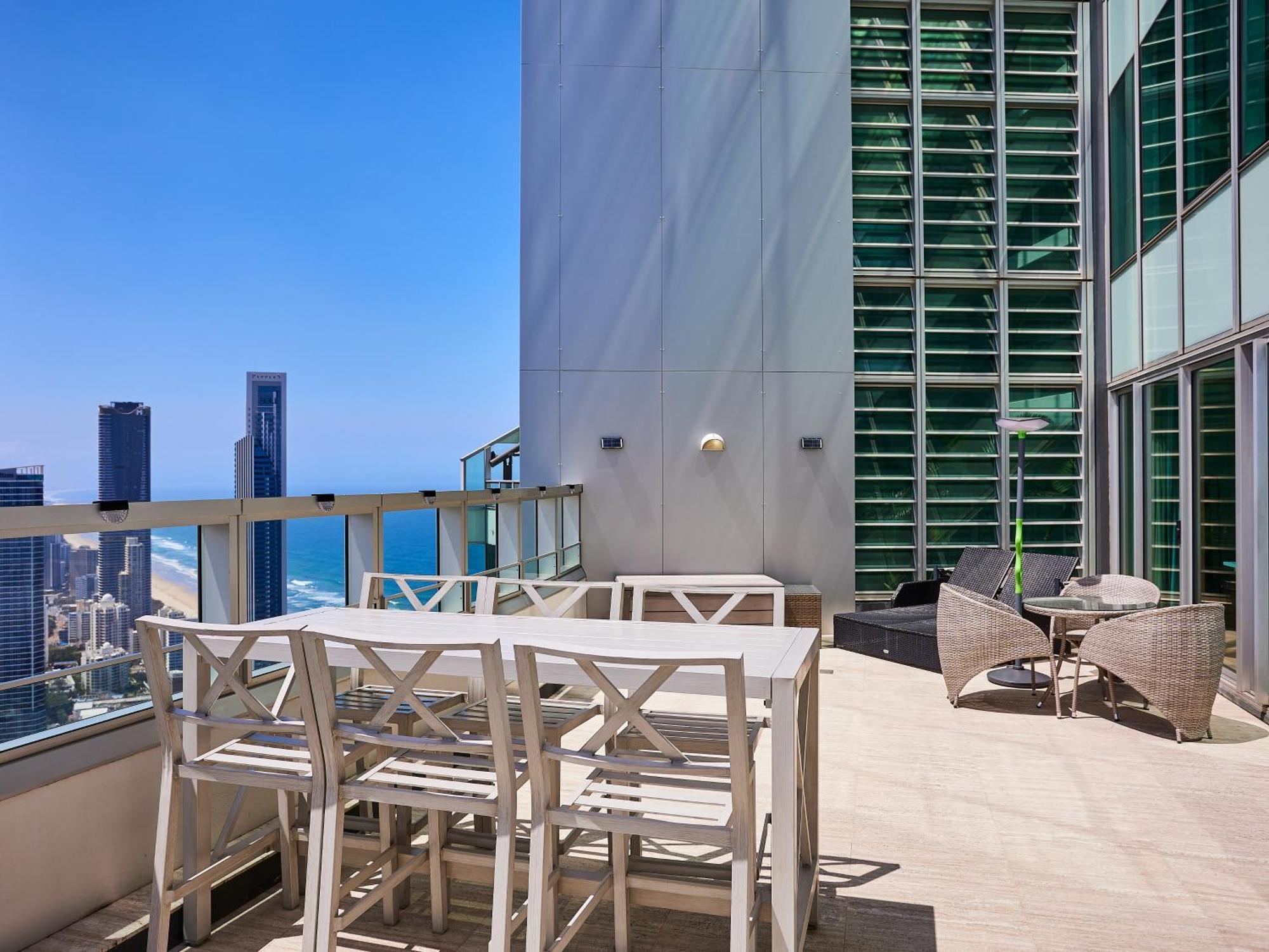 Serain Residences On 9 Hamilton Avenue Gold Coast Kültér fotó